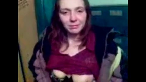 Drunk woman in the entrance shows striptease 1 watch onl