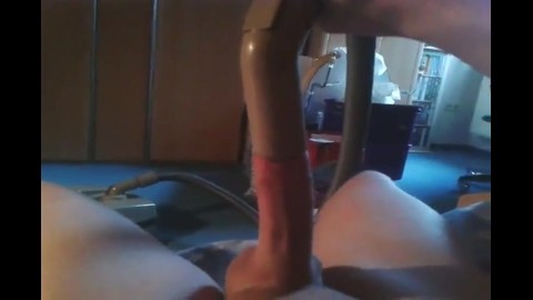 Tries to satisfy his dick with a vacuum cleaner