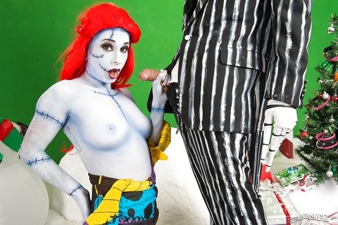 Amateur chick Joanna Angel and guy don creepy cosplay outfits before fucking | Фото 12