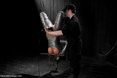 Slim babe Beretta James gets wrapped in duct tape & abused in BDSM suspension  | Фото 17