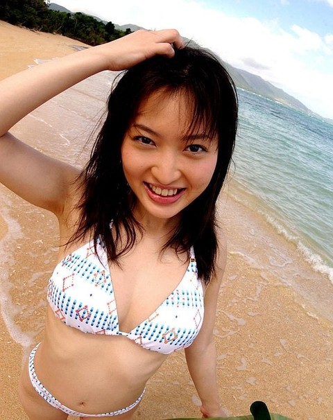 Japanese beauty shows her great tits and bush in the woods and at the beach