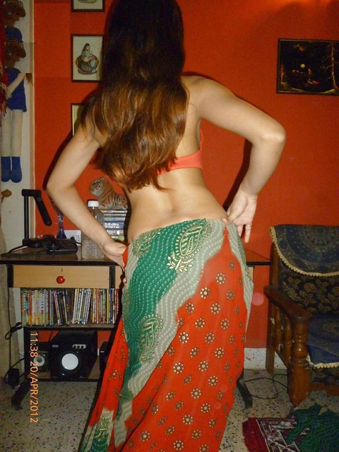 Indian solo girl slides upskirt panties aside before showing her bare breasts | Фото 9