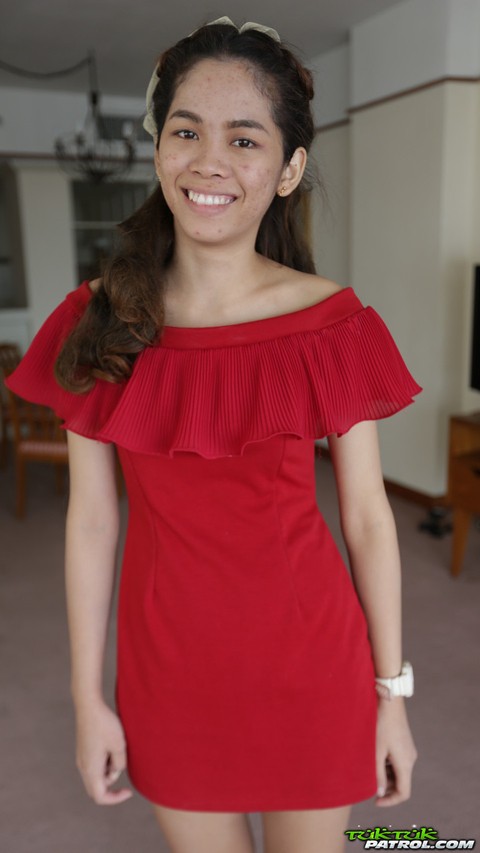 Cute first timer from Thailand poses in her red dress prior to modeling gig | Фото 5