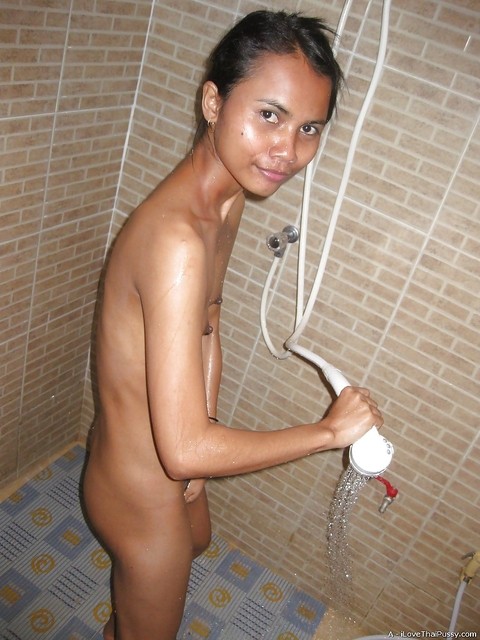 Skinny asian babe with tiny tits taking a shower and getting banged | Фото 3