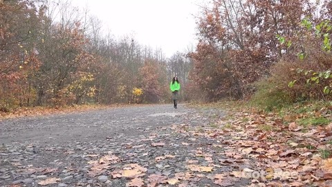 Ali Bordeaux takes a piss on a gravel path while wearing black boots | Фото 1