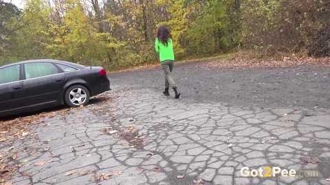 Ali Bordeaux takes a piss on a gravel path while wearing black boots | Фото 15