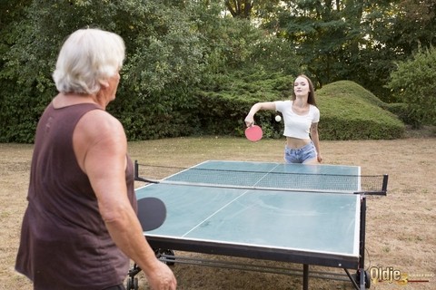 Teens Amaris & Sasha Sparrow get boned by their old table tennis coach | Фото 5