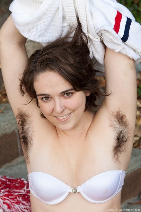 Cheerleader Harley flaunts hairy armpits & hairy legs & spreads hairy twat | Фото 6