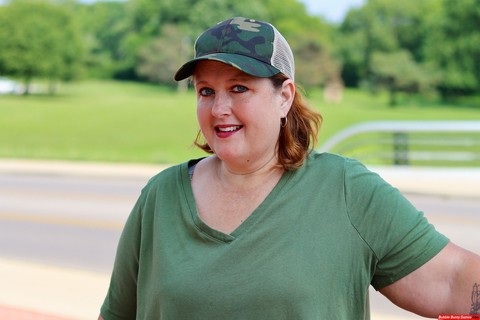 Obese amateur Goddess Pear models for a SFW shoot on an artillery gun in camo | Фото 9