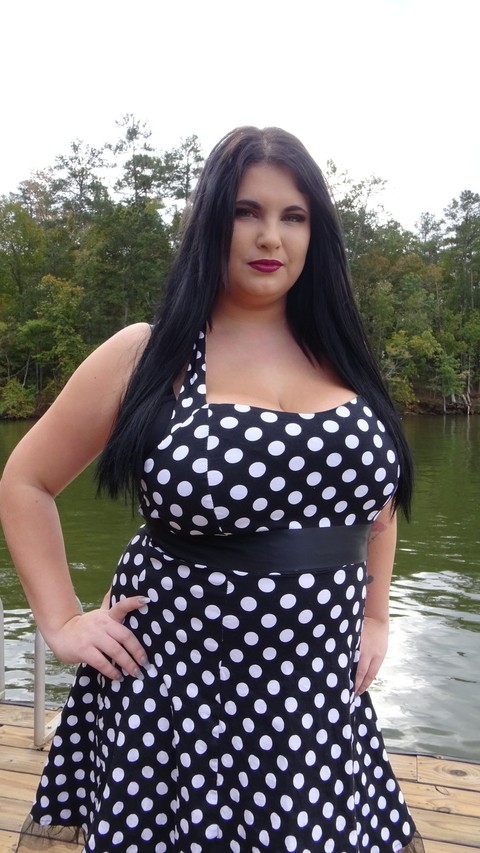 Hot fatty Mischievous Kitty teases in a polkadot dress & exposes her big tits | Фото 1