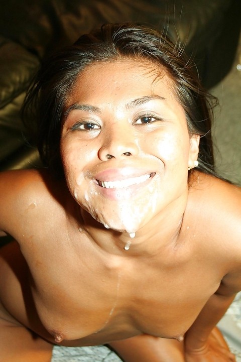 Salacious asian MILF sucks and fucks a huge tool for a facial cumshot | Фото 16