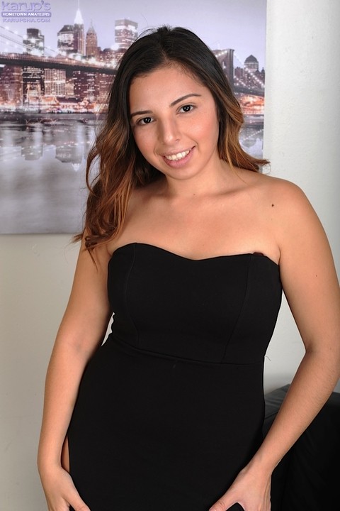 Latina teen Luna Leve peels her black dress to pose naked showing small tits | Фото 2