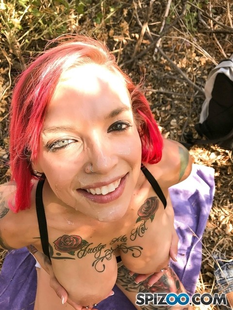 Big boobed MILF Anna Bell Peaks rides dick on the beach and gets a facial | Фото 18