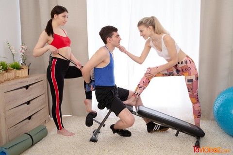 Athletic teens engage in hardcore BGG sex with their workout partner | Фото 3