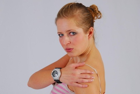 Amateur model Anna displays her Swatch Scuba watch while fully clothed | Фото 6