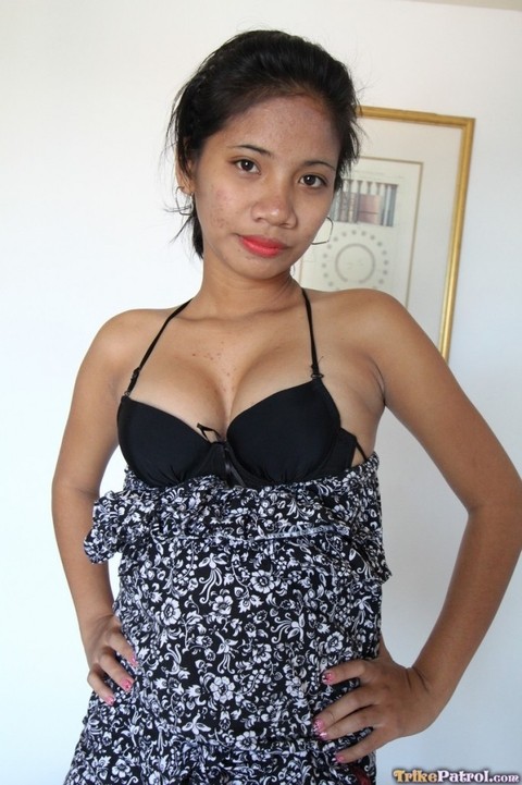 Slim Filipina female takes off her dress and sexy underthings to get naked | Фото 6