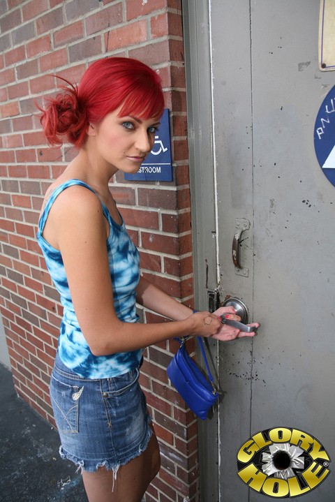 Redhead Phoenix Askani gets analized through gloryhole in the public bathroom | Фото 2