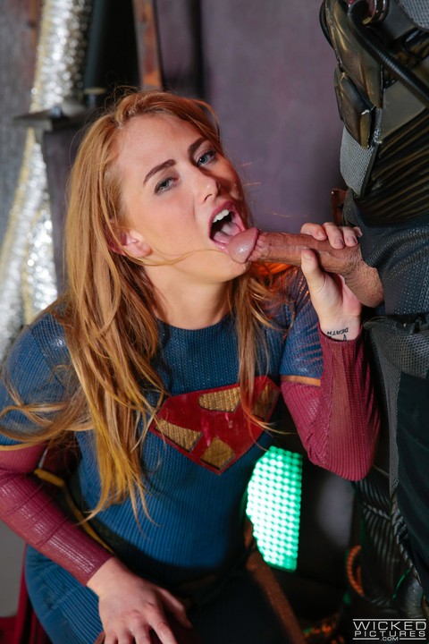 Horny Supergirl Carter Cruise gives a BJ and gets ass fucked by a villain | Фото 21