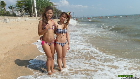 Delicious teenage Thai babes Bee and Miaw posing at the beach in hot bikinis | Фото 2