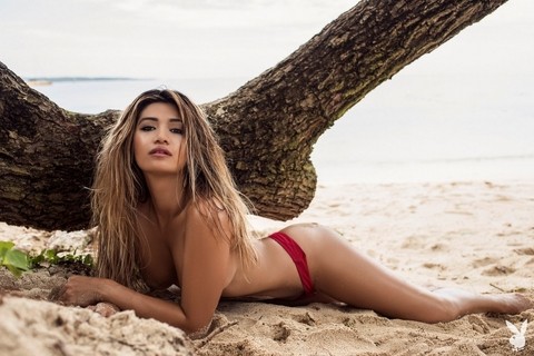 Centerfold model Nikki Trinidad flaunts her big tits and booty on the beach | Фото 11