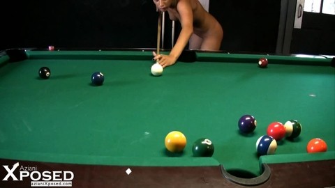 Female exhibitionist Cassidey shoots a game of pool while totally naked | Фото 5